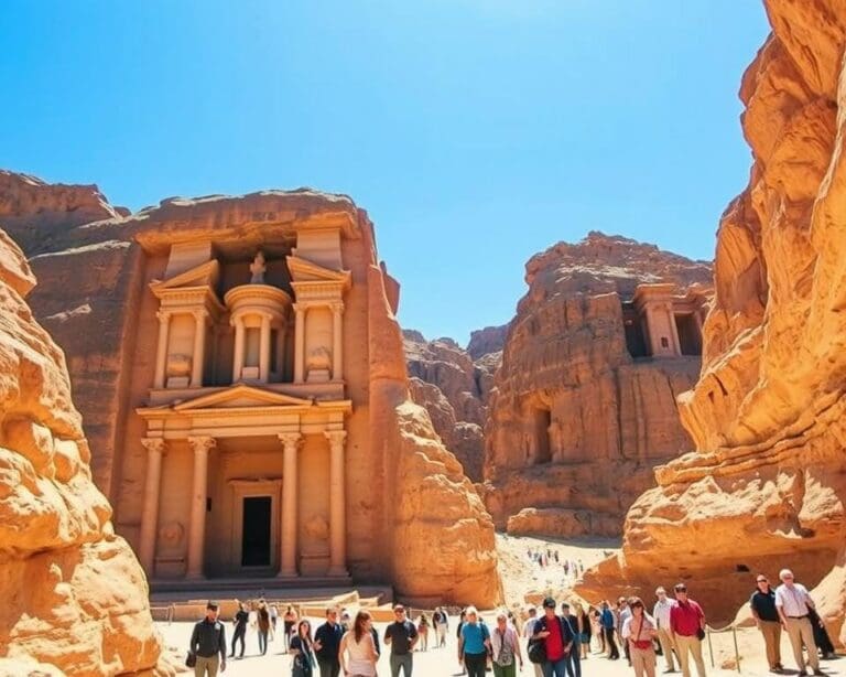 Bewonder de eeuwenoude architectuur in Petra, Jordanië