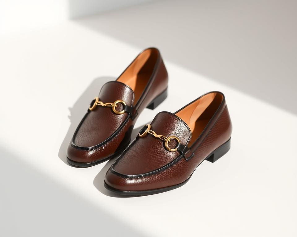 Gucci loafers: Tijdloze schoenen met een moderne twist