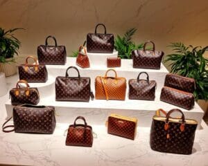 Louis Vuitton handtassen: Iconen van luxe en functionaliteit