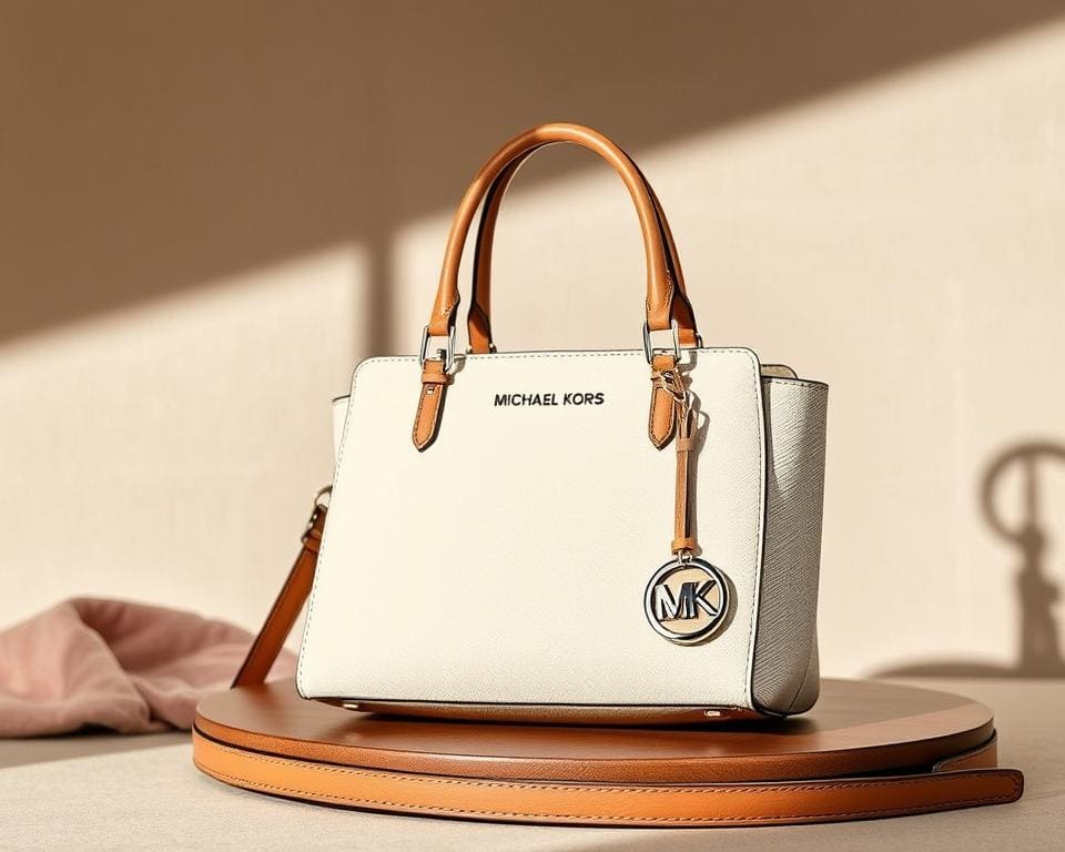 praktische handtassen van Michael Kors